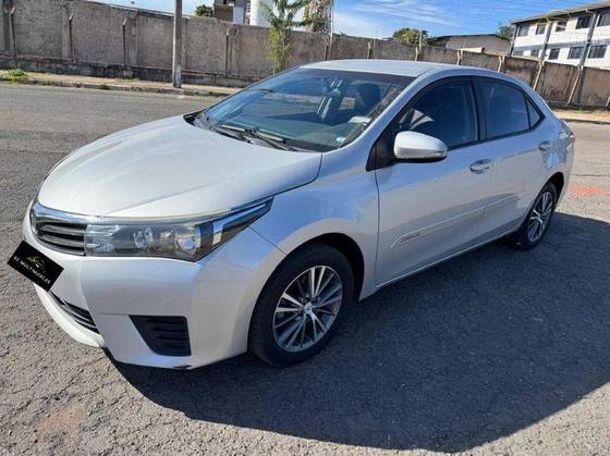 TOYOTA COROLLA 1.8 GLI 16V FLEX 4P AUTOMÁTICO